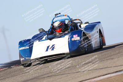 media/Oct-26-2025-CalClub SCCA (Sun) [[8ce1e69566]]/Group 6/Grapevine/